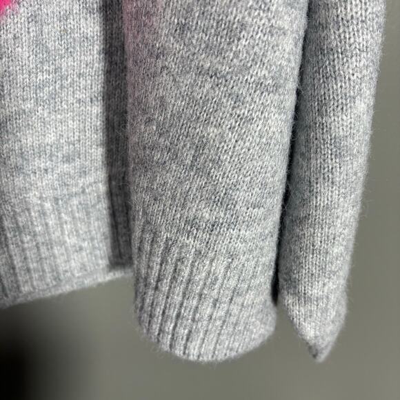 Old Navy Women's Gray Fuzzy Pink Heart Oversized Sweater - Size XL - Cozycore - Picture 4 of 7